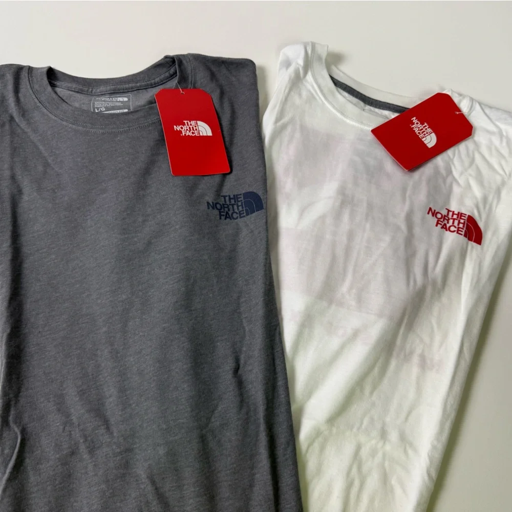 The North Face Standard Fit T-Shirt Bundle of 2 New NWT Graphic Tees - Picture 2 of 12